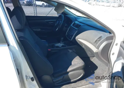 2017 Nissan Altima 2.5 S z USA, uszkodzony, nr VIN 1N4AL3AP8HN336038